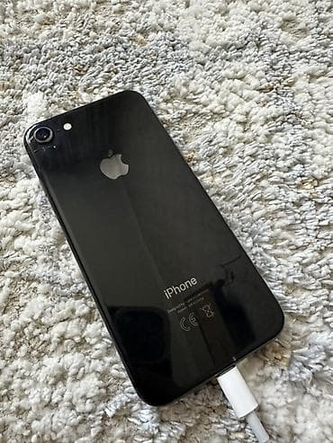 a5 2016: IPhone SE 2020, Черный, Кабель, 80 % — 2