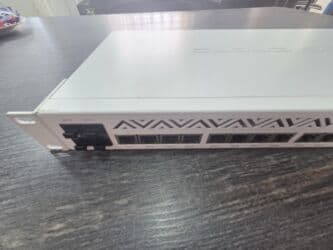 пассивное сетевое оборудование roline: Продам Мikrоtik Rоutеr ВОАRD Сlоud Соrе Rоutеr 1036-12G-4S Б/У — 2