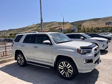 range rower: Toyota 4Runner: 2022 г., 4 л, Автомат, Бензин, Внедорожник — 3