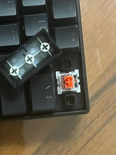 USB хабы: Клавиатура, Механическая, Проводное подключение, Размер: 60% — 3