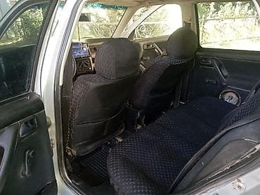 хунчи авто: Volkswagen Vento: 1993 г., 1.8 л, Механика, Бензин, Седан — 5