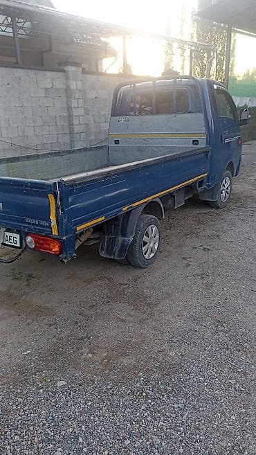 Жеңил жүк ташуучу унаа, Hyundai, Стандарт, 3 т, Колдонулган — 4