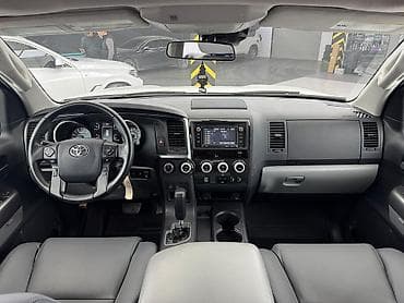 куплю тайота: Toyota Sequoia: 2019 г., 5.7 л, Автомат, Бензин, Внедорожник — 10