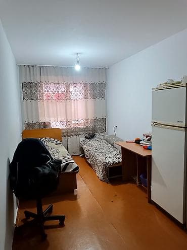 bay tash: 3 комнаты, 58 м², 104 серия, 1 этаж, Старый ремонт — 1