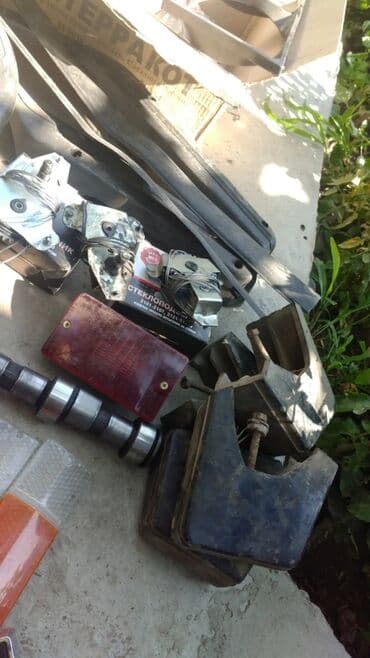 фара на ваз 2106: Запчасти для отечественных автомобилей (СССР/РФ), набор разнородных — 2