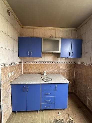 Кухонный гарнитур компактного размера в современном стиле. Состав и at lalafo.kg Кухонный гарнитур компактного размера в современном стиле. Состав и