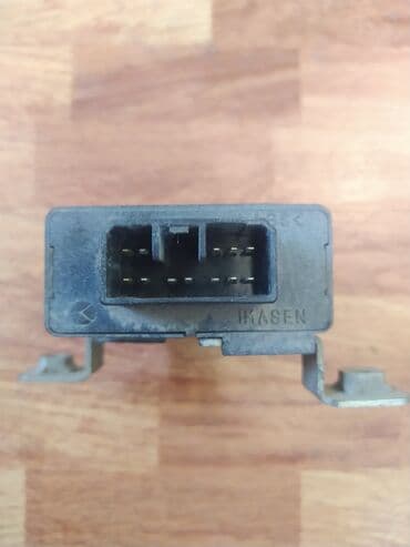 радио пульт дистанционного управления: Mitsubishi Delica управления дверьми, Мицубиси Делика управления — 2