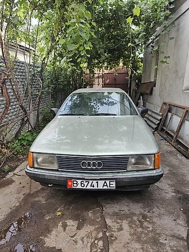 124 стиль: Audi 100: 1984 г., 1.8 л, Механика, Бензин, Седан — 4