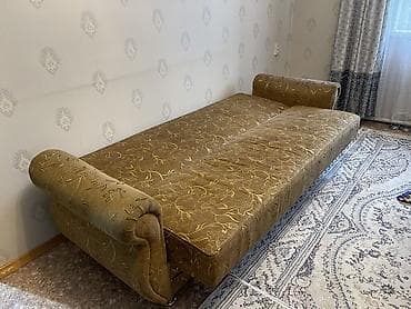 Прямые диваны: Прямой диван, Б/у — 3