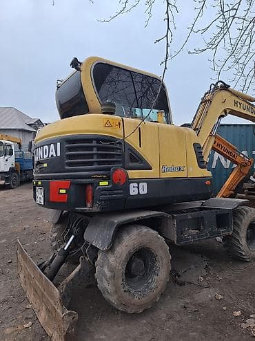 100 с4: Экскаватор, Hyundai, Колесный — 2