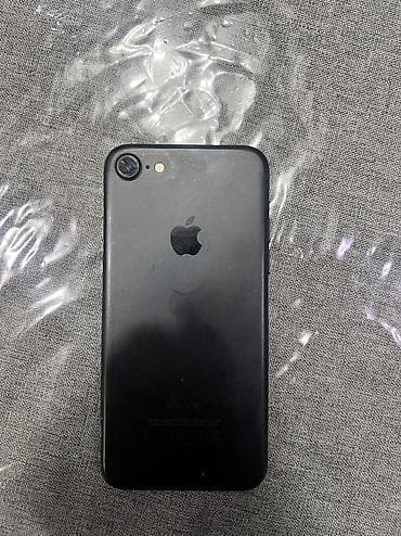 IPhone 7, Б/у, 32 ГБ, 75 %