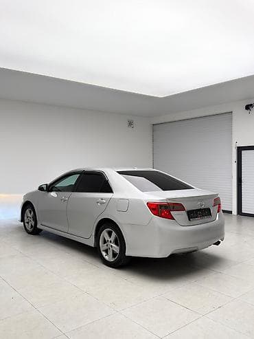 2011: Toyota Camry: 2011 г., Автомат, Бензин, Седан — 7