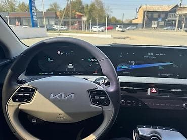 люки крыши: Kia EV6: 2022 г., Автомат, Электромобиль, Кроссовер — 8