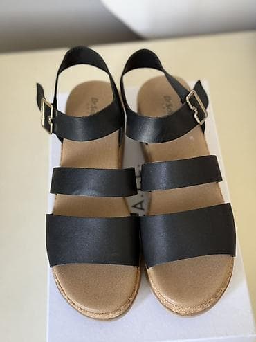 Босоножки, 39, Scholl, Новый, цвет - Черный, Самовывоз, Платная доставка at lalafo.kg Босоножки, 39, Scholl, Новый, цвет - Черный, Самовывоз, Платная доставка