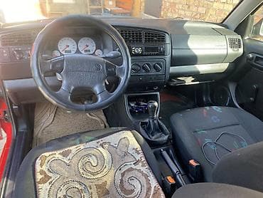 fit shuttle: Volkswagen Golf: 1995 г., 1.8 л, Механика, Бензин, Хэтчбэк — 3