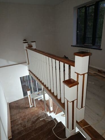 Дизайн, проектирование: Деревянная лестница Для дома, Форма лестницы: П-образная — 14