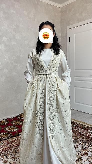 Платье на кыз узатуу, S, С поясом, Б/у, цвет - Белый