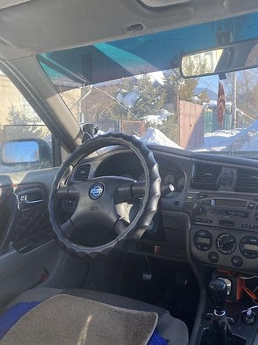 аренда авто ош камри: Nissan Primera: 2001 г., 1.8 л, Механика, Бензин, Хэтчбэк — 8
