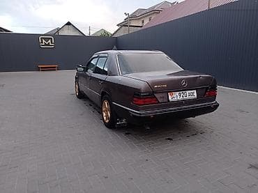 mersedes milenium: Mercedes-Benz W124: 1992 г., 2 л, Автомат, Бензин — 5