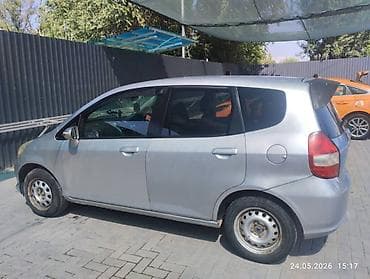 fit 2 2011: Honda Fit: 2003 г., 1.3 л, Вариатор, Бензин, Хэтчбэк — 7