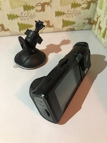 авто насос: Видеорегистратор с задней камерой Комплект: - основной блок с — 1