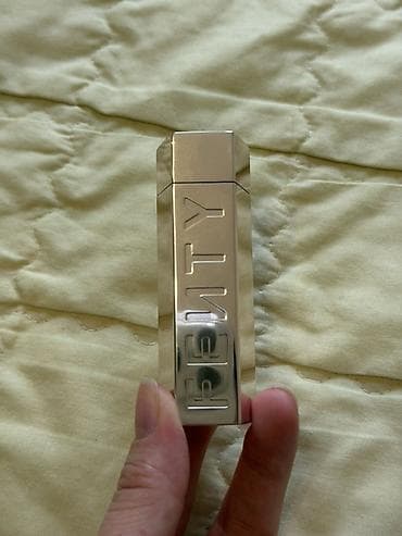 Косметика: Помада и бальзам для губ Fenty Beauty. - Помада Fenty (металлический — 2