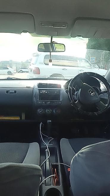 бампер jazz: Honda Fit: 2003 г., 1.3 л, Автомат, Бензин, Хэтчбэк — 4