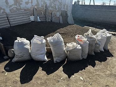 с мебелью: Плодородная земля биогомуз в мешках - Структура: рыхлая, однородная — 2