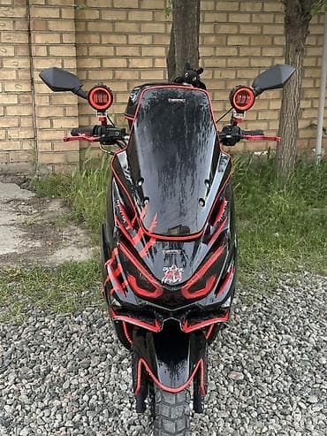 Макси-скутер Yamaha, 150 куб. см, Бензин, Б/у — 9