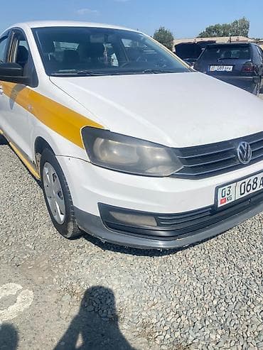 Volkswagen Polo: 2018 г., 1.6 л, Механика, Бензин, Седан — 1