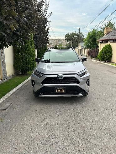 Продажа авто: Toyota RAV4: 2022 г., 2.5 л, Автомат, Гибрид, Кроссовер — 2