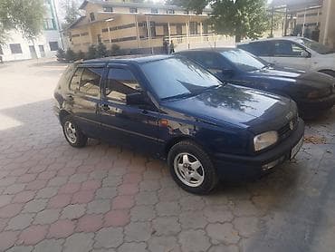 б 3 универсал: Volkswagen Golf: 1992 г., 1.8 л, Механика, Бензин, Хэтчбэк — 1