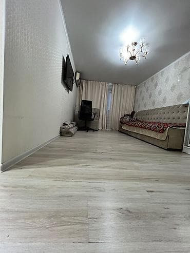 osh flat: 2 комнаты, 47 м², ул. Орозбекова / Жибек Жолу Индивидуалка, 5 этаж, Косметический ремонт — 1