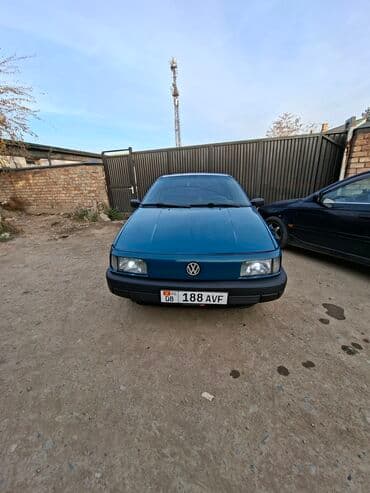 срочно продаю в связи с переездом: Volkswagen Passat: 1991 г., 1.8 л, Механика, Бензиновая, Седан — 6