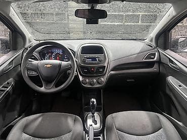 mazda cronos: Chevrolet Spark: 2019 г., 1 л, Вариатор, Бензин, Хэтчбэк — 9