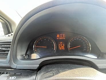 shevrolet blazer: Toyota Avensis: 2009 г., 2 л, Автомат, Бензин, Седан — 2