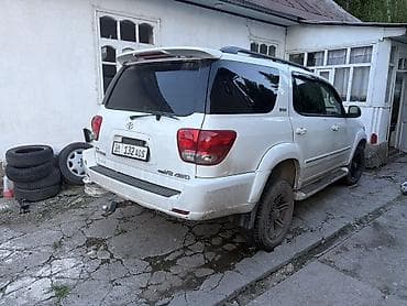 Toyota Sequoia: 2005 г., Автомат, Бензин, Внедорожник — 3