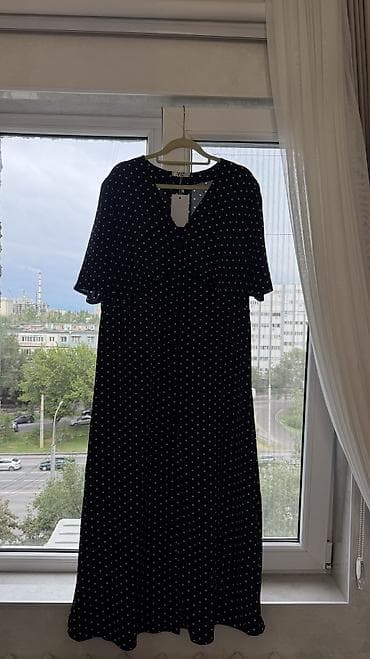 платья нарядные: Вечерние платья — 1