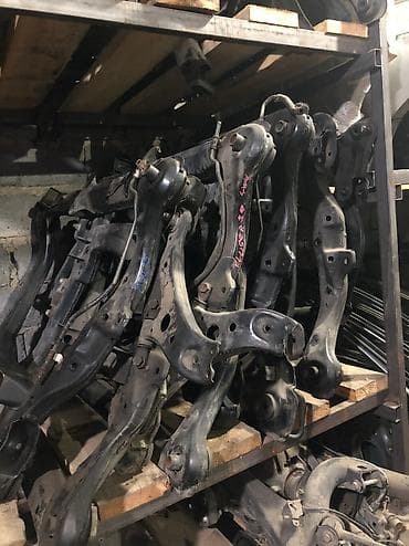 outback: Балка передний и задний, рычаги,редуктор,раздатка,пружины,зад тяги — 4