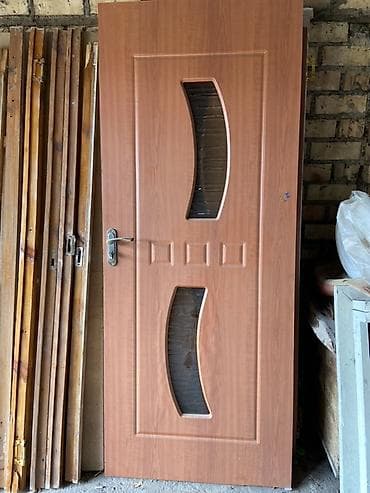Межкомнатная дверь, Б/у, Со стеклом, Распашная, Витражная, цвет - Коричневый — 3