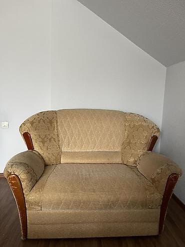 паталь: Прямой диван, Б/у — 1