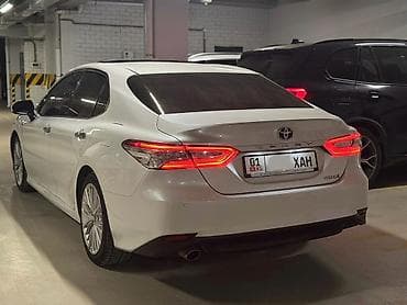 тайота в рассрочку: Toyota Camry: 2019 г., Гибрид, Седан — 2