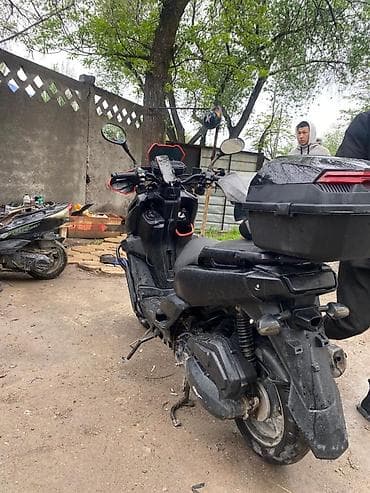 тула мотоцикл: Макси-скутер Tank, 150 куб. см, Бензин, Б/у — 3