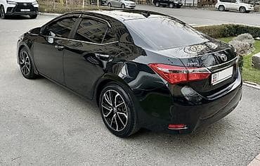 Продажа авто: Toyota Corolla: 2019 г., 1.2 л, Автомат, Бензин, Седан — 4