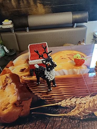 Азык-түлүктөр: Торелочки под фрукты или конфеты,ежик,сани санты с оленем — 6