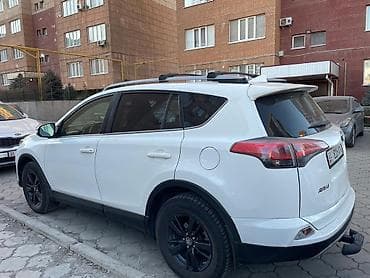тойоты: Toyota RAV4: 2018 г., 2.5 л, Автомат, Бензин, Кроссовер — 3