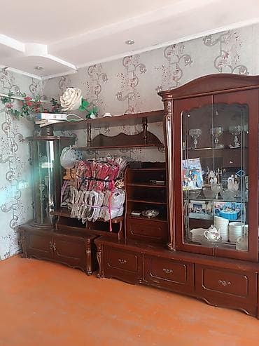 Стенка-шкаф, Тип стенки-шкафа: Горка, Для зала, Б/у, Особенности: Для хранения посуды