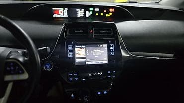 Toyota: Toyota Prius: 2017 г., 1.8 л, Вариатор, Гибрид, Лифтбек — 6