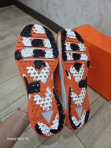 цинцзышоу отзывы: Мужские кроссовки, 40, 40.5, 41, Nike, Новый, цвет - Оранжевый, Самовывоз — 3