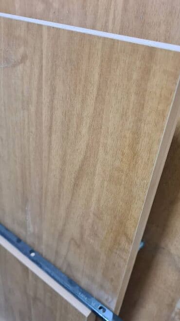 Офисный стол, Б/у, Регулируемый, цвет - Бежевый, Прямоугольный, ЛДСП, Самовывоз